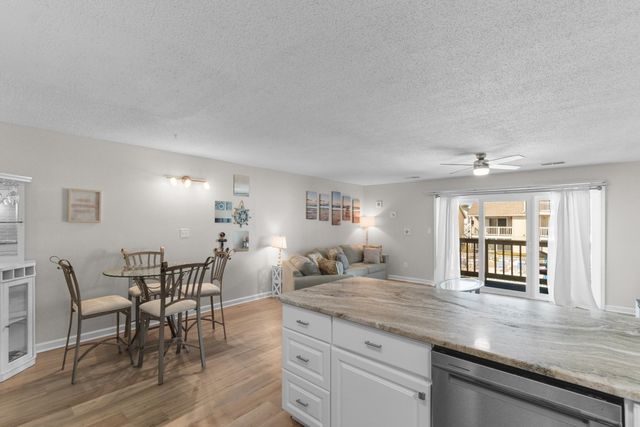 1860 Auburn Ln Apt 19G, Myrtle Beach, SC 29575