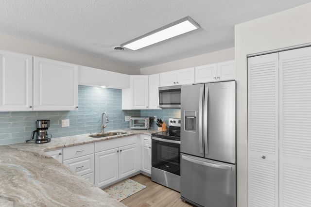 1860 Auburn Ln Apt 19G, Myrtle Beach, SC 29575