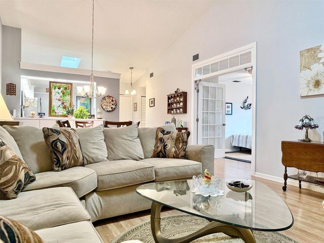 5462 Palm Springs Lane A, Boynton Beach, FL 33437