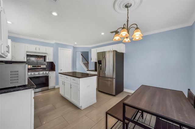 14203 Almond Bay Lane, Houston, TX 77083