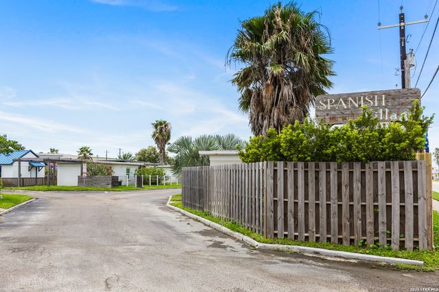 134 #6 N Alister St, Port Aransas, TX 78373