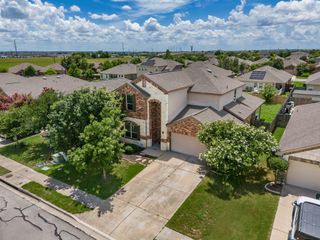 107 Marklawn LN, Hutto, TX 78634