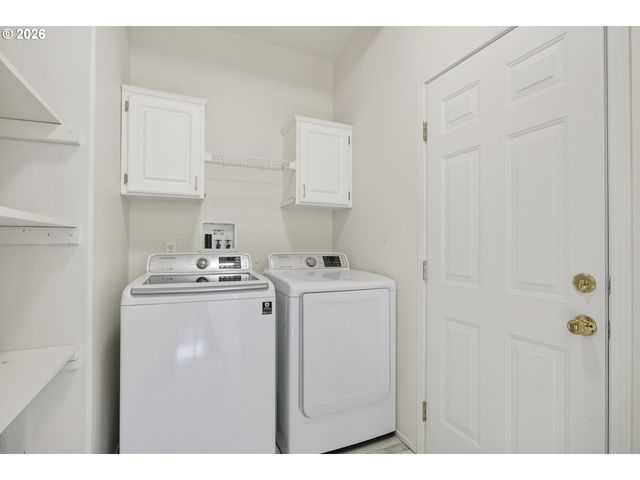 6396 KALAMA RIVER Rd, Kalama, WA 98625