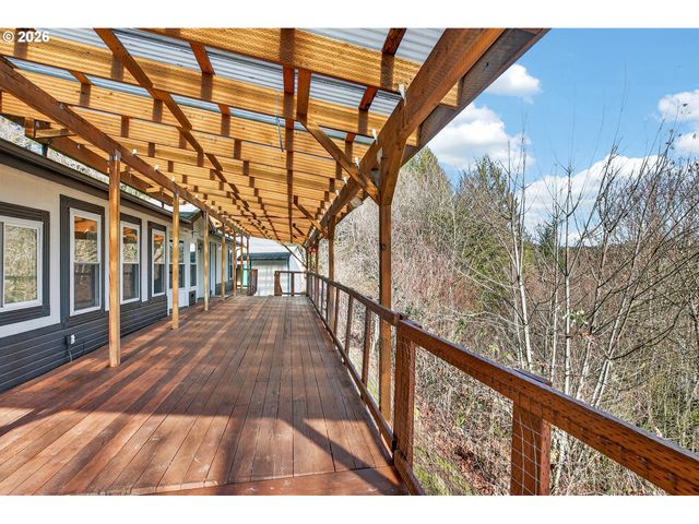 6396 KALAMA RIVER Rd, Kalama, WA 98625
