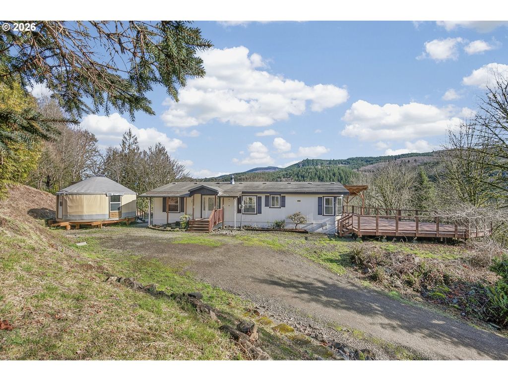 6396 KALAMA RIVER Rd, Kalama, WA 98625