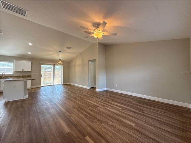 309 LOCUST ROAD, Ocala, FL 34472