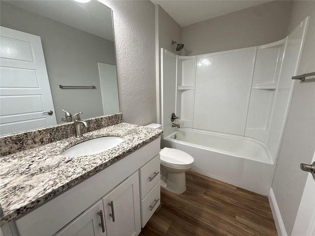 309 LOCUST ROAD, Ocala, FL 34472