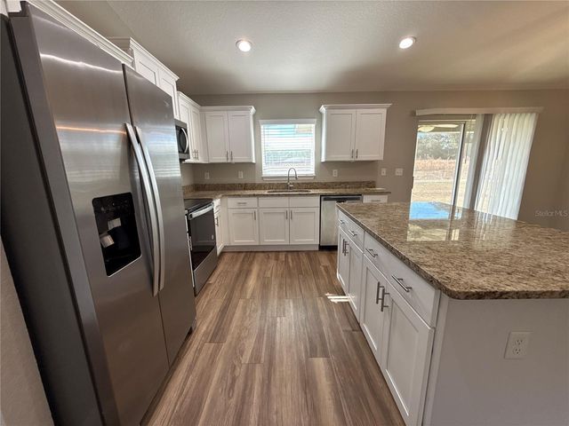 309 LOCUST ROAD, Ocala, FL 34472