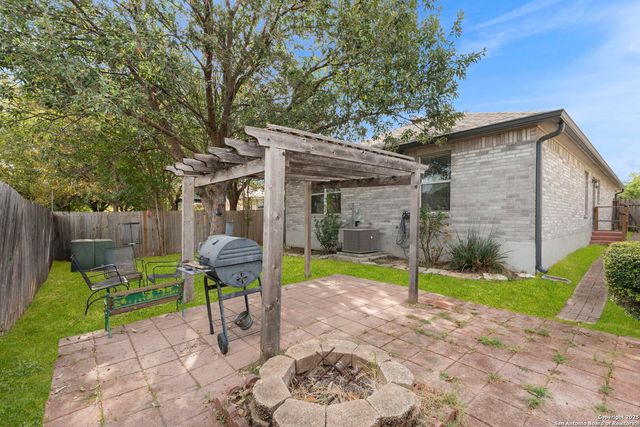 10623 Shaenmeadow, San Antonio, TX 78254