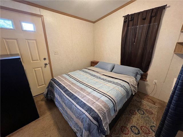 824 Forest Park Avenue, Middletown, RI 02842