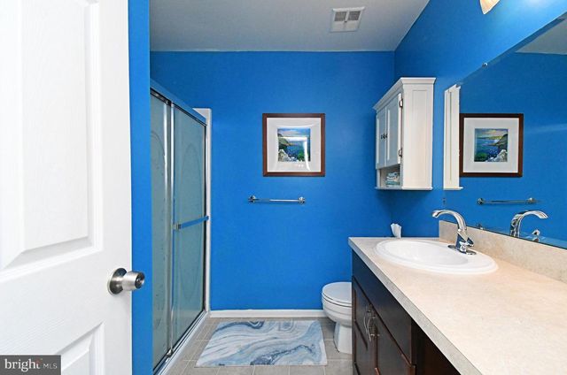 406 STOCKTON CT, North Wales, PA 19454