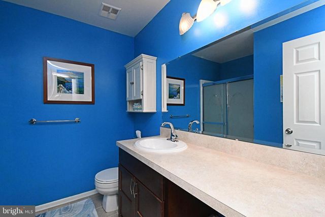 406 STOCKTON CT, North Wales, PA 19454