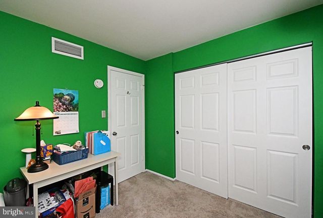 406 STOCKTON CT, North Wales, PA 19454