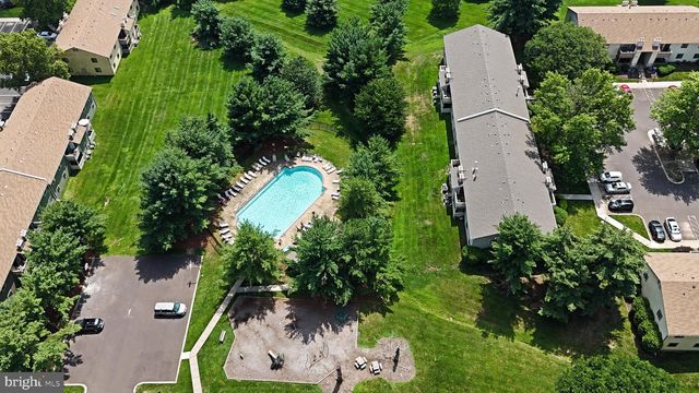 406 STOCKTON CT, North Wales, PA 19454