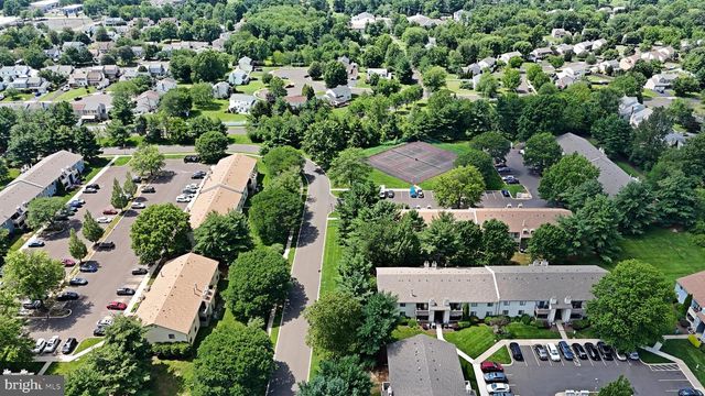 406 STOCKTON CT, North Wales, PA 19454