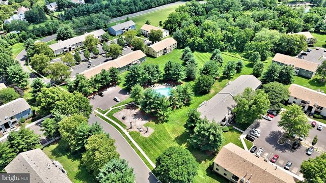 406 STOCKTON CT, North Wales, PA 19454