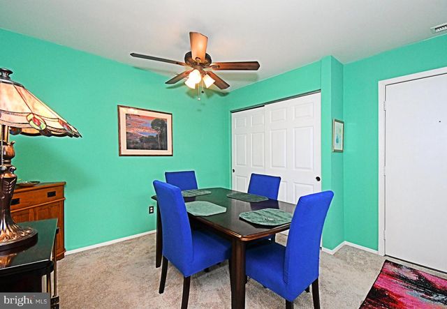 406 STOCKTON CT, North Wales, PA 19454