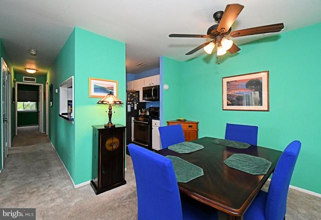 406 STOCKTON CT, North Wales, PA 19454