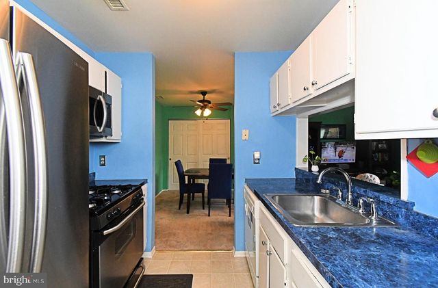 406 STOCKTON CT, North Wales, PA 19454