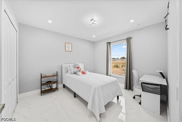4216 NE 20th PL, Cape Coral, FL 33909
