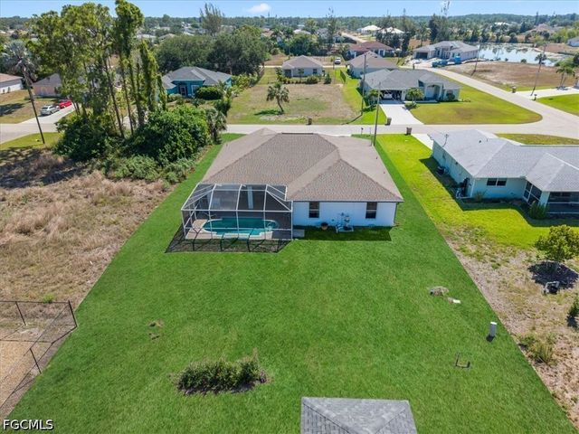 4216 NE 20th PL, Cape Coral, FL 33909
