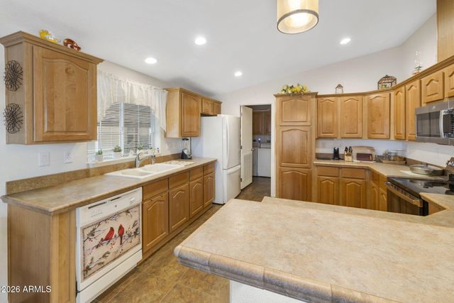 3901 E PINNACLE PEAK Road 261, Phoenix, AZ 85050
