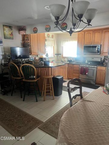 3590 Evans Drive, Simi Valley, CA 93063