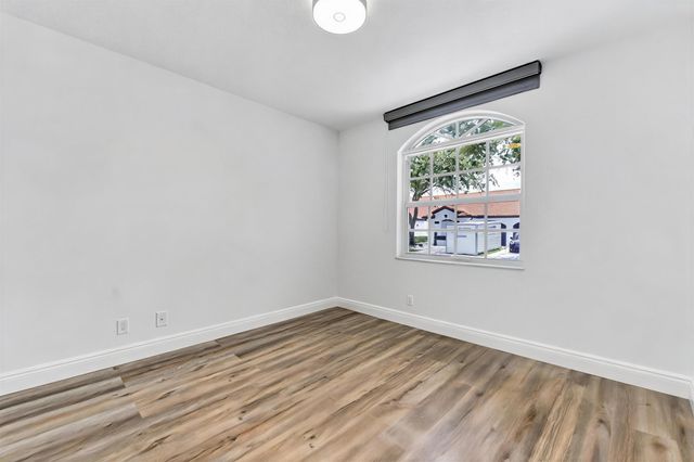 8255 Via Bella, Boca Raton, FL 33496