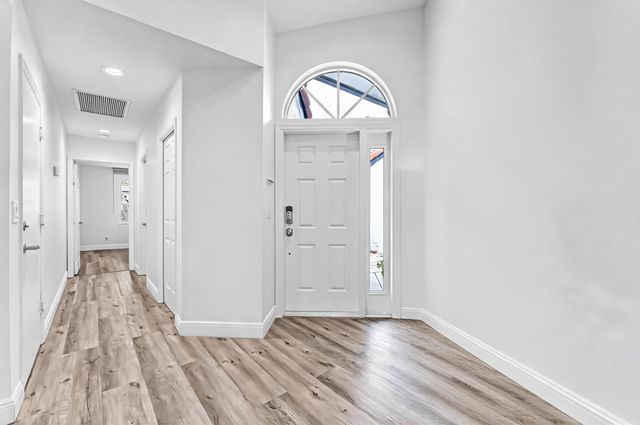 8255 Via Bella, Boca Raton, FL 33496