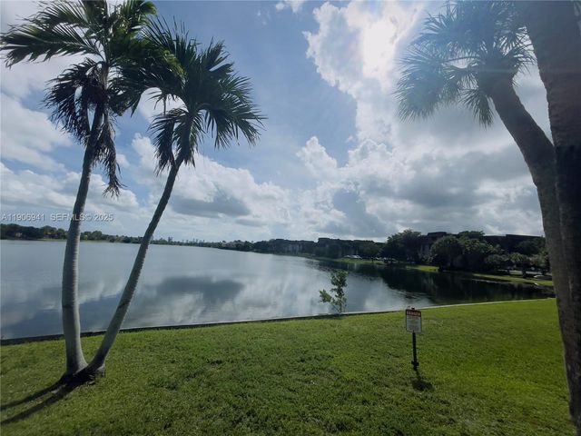 443 NE 195th Street 338, Miami, FL 33179