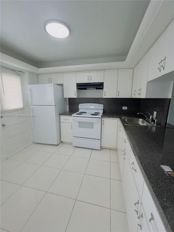 443 NE 195th Street 338, Miami, FL 33179