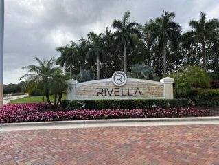 171 SE Via Lago Garda, Port St Lucie, FL 34952