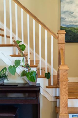 310 HARRIS RD, Charlottesville, VA 22903