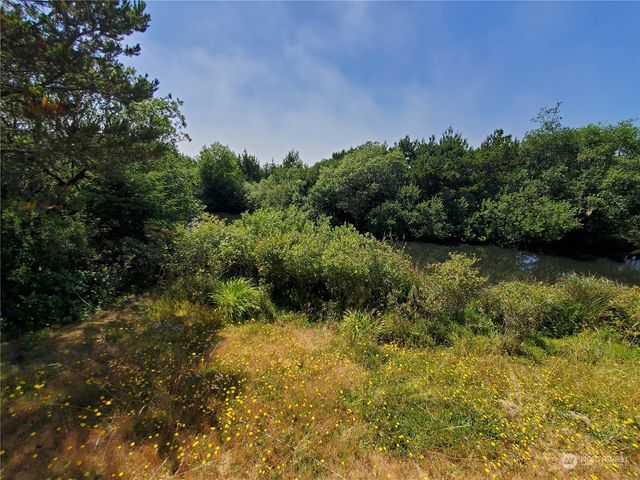 31605 I Street, Ocean Park, WA 98640