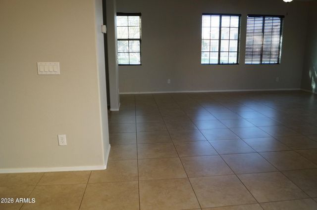 3448 S WREN Drive, Gilbert, AZ 85297