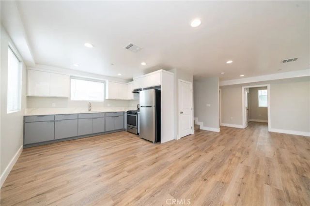 234 E 84th Street, Los Angeles, CA 90003