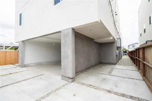 234 E 84th Street, Los Angeles, CA 90003