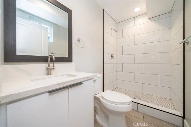 234 E 84th Street, Los Angeles, CA 90003