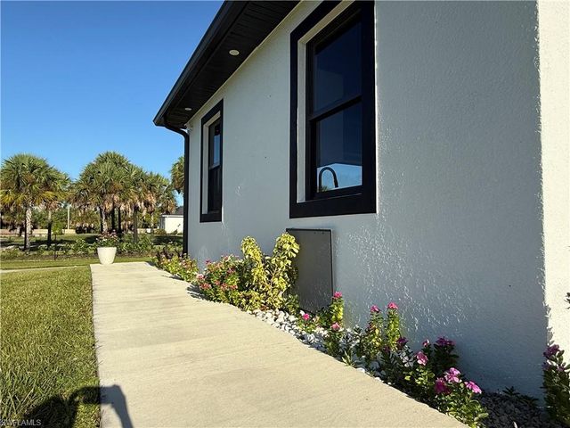 2641 36th AVE SE, Naples, FL 34117