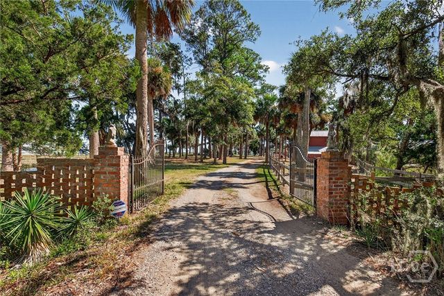 90 calhoun plantation Road, Okatie, SC 29909