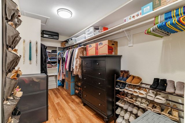 2904 Peninsula Way, Carrollton, TX 75007