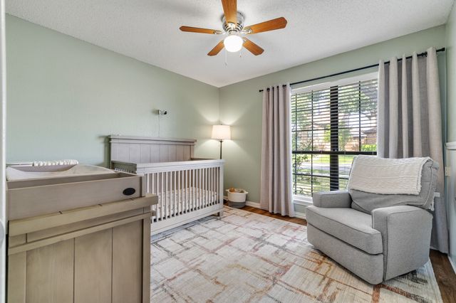 2904 Peninsula Way, Carrollton, TX 75007