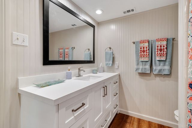 2904 Peninsula Way, Carrollton, TX 75007