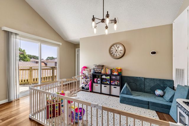 2904 Peninsula Way, Carrollton, TX 75007