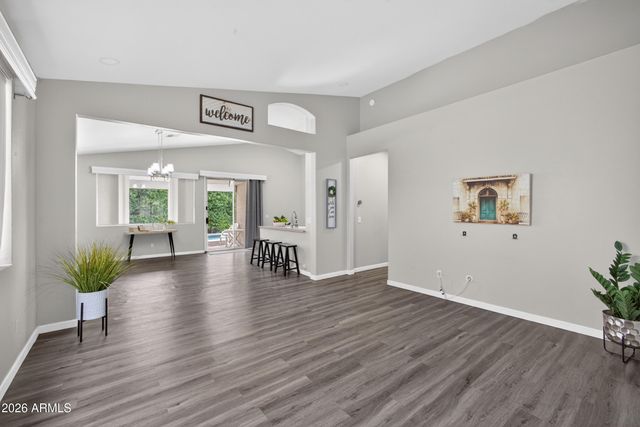 6703 W LINDA Lane, Chandler, AZ 85226