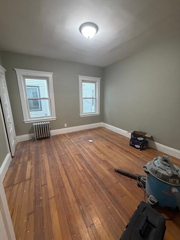 3943 Washington 1, Boston, MA 02131