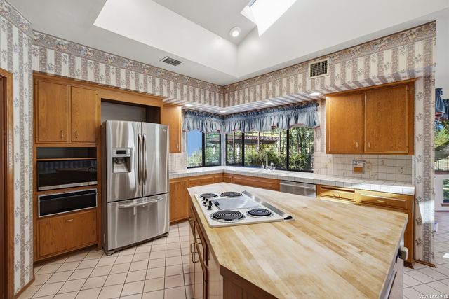 13 VINEYARD, San Antonio, TX 78257