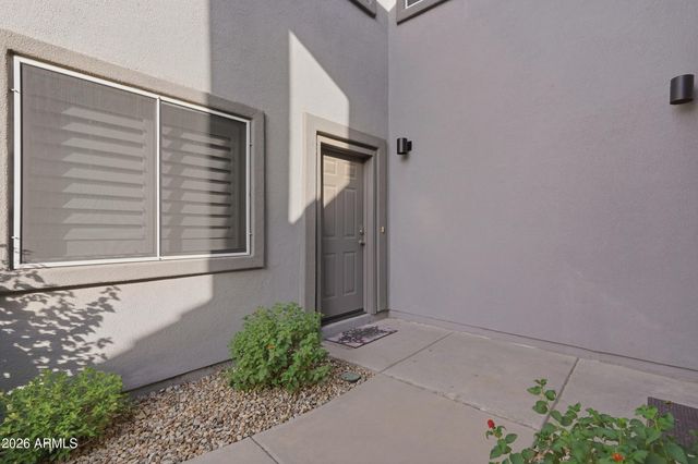 7401 W ARROWHEAD CLUBHOUSE Drive 1012, Glendale, AZ 85308