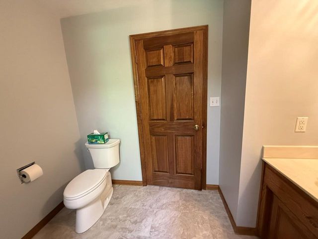 3532 WILDERNESS TRAIL, Suamico, WI 54313