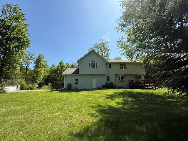 3532 WILDERNESS TRAIL, Suamico, WI 54313
